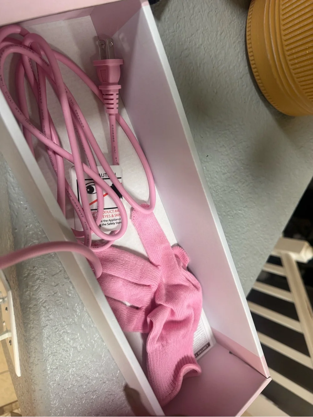 Mermaid hair Pink Triple Barrel Hair Waver